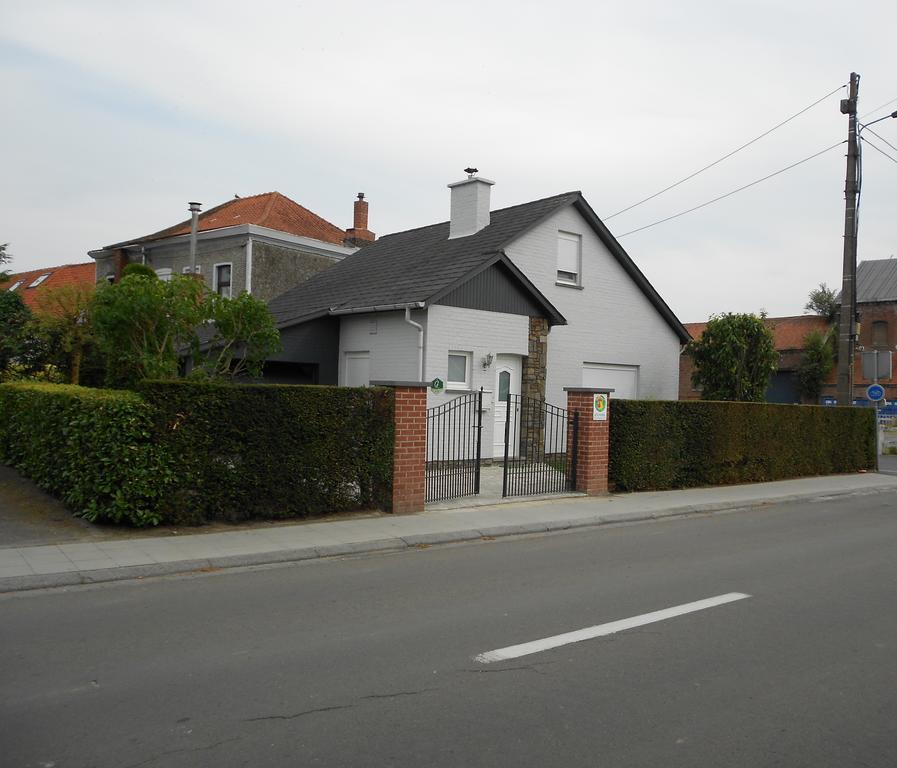 Gite De La Rhosnes Amougies Exterior photo